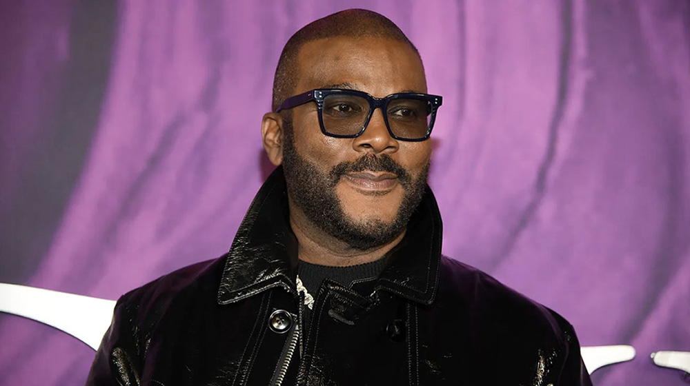 Sora出現后，泰勒·佩里停止耗資8億美元的工作室擴建計劃